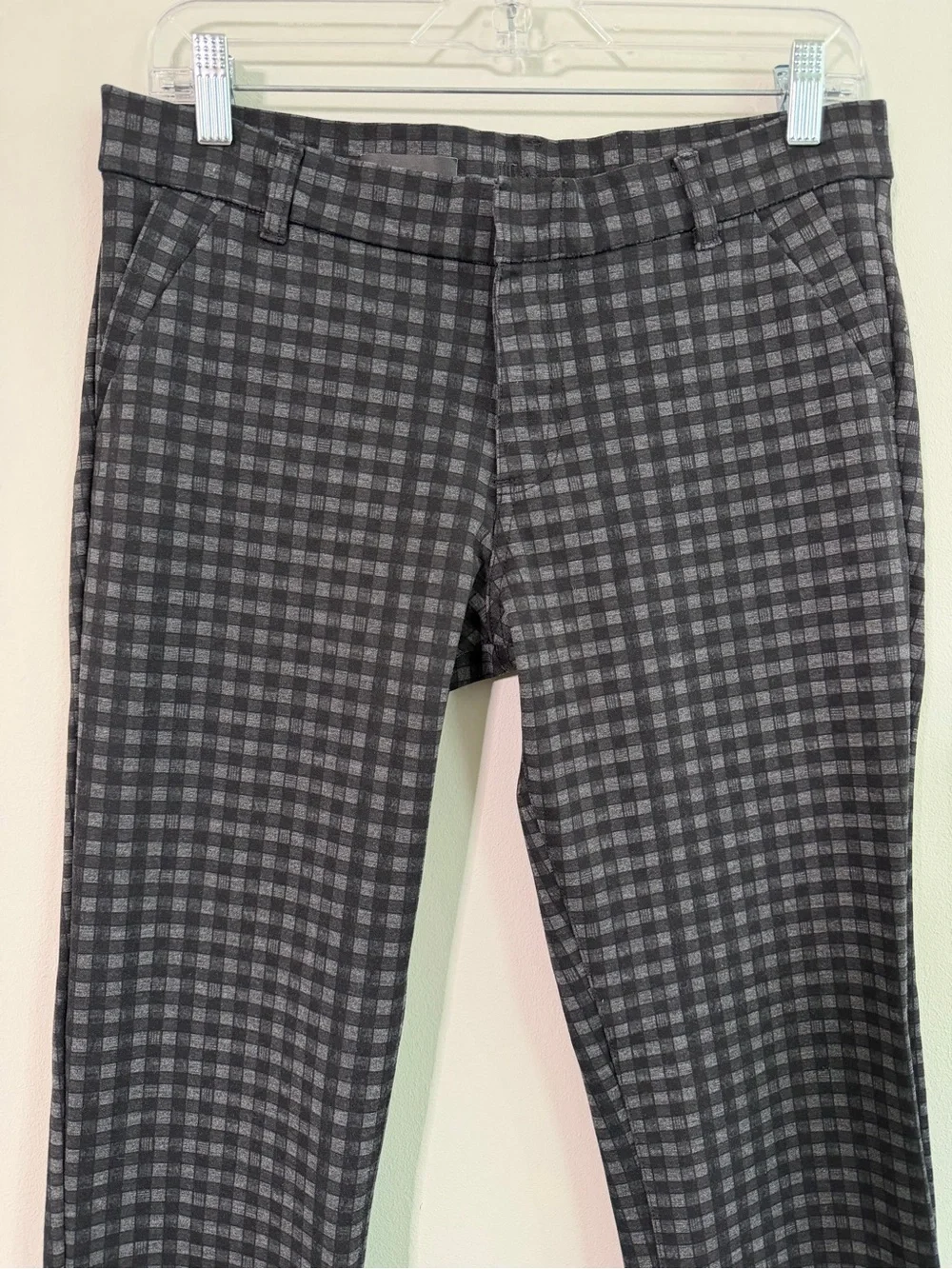 KUT from the Kloth Black/Grey Plaid Dark Academia Ankle Pants Women’s Size 10